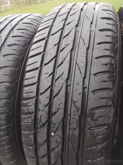 Elektróny obute 205/60R16 - 4