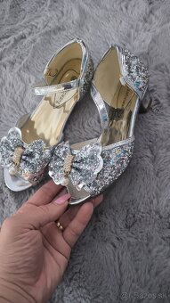 Sandálky pre princeznú c.30 vd 19 cm - 4