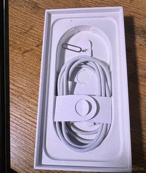 Apple IPhone 16 128GB cierny - 4