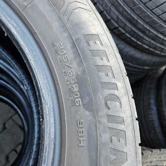 215/65 r16 Good year,,.. - 4