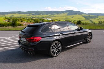 BMW Rad 5 Touring 520d A/T, HUD, 360 kamera, Nebúrané - 4