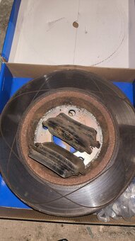 pouzite brzdy ATE ceramic Audi A4 B8 - 4