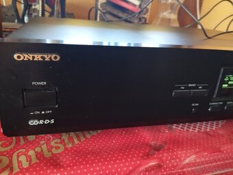 Tuner ONKYO. - 4