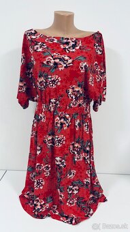 letné kvietkované šaty L-XL - 4