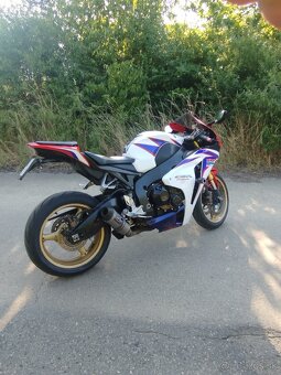 Predám Honda CBR1000RR SC59 2011 - 4