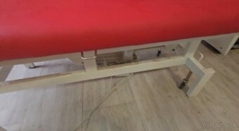Elektrické Masážní lehátko červené 2 motory - 4