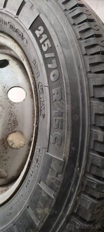 Michelin 215 70 R15C M+S
215/70 R 15 C 109 R letní
- 4