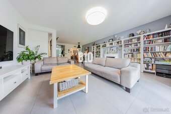 PRIESTRANNÝ, MODERNÝ 4i rodinný dom v Dunajskej Lužnej - 4