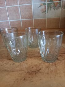 Poháre, hrnčeky - 4