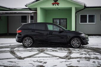 BMW 116d Automat, Black Edit, LED svetlá, R18 ALU, DPH - 4