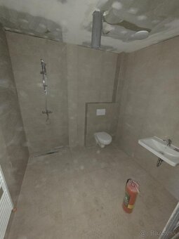 Príjmem objednávky na stavebné práce. - 4