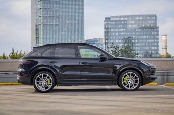 Porsche Cayenne E-Hybrid, plug-in hybrid - 4