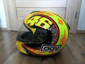 Prilba AGV (Valentino Rossi, 46) - 4