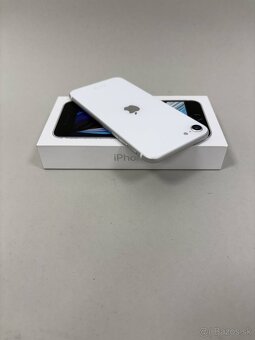 Apple iPhone SE 2020 128GB White-Batéria 100% - 4