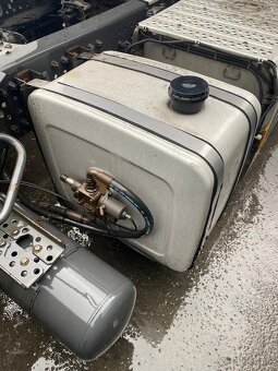 Prodáme tahač MB- Actros 1845, automat, rok: 04/2019. - 4