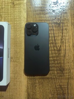 Apple Iphone 16 Pro Max 256 Gb Čierny Titán - 4