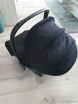 Autosedačka Camarelo Cosmo i-Size 0-13 kg - 4