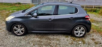 Peugeot 208 1.4 VTi -78000km- - 4