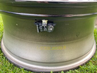 19” 5x114,3 19x7,5 ET40 Toyota RAV4 Disky - 4