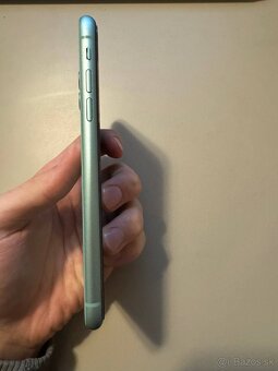 iPhone 11 128 GB – tyrkysový, výborný stav (batéria 74%) - 4