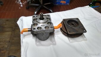 Hidraulicke cerpadlo z domcom a remenicou - 4