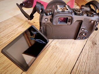Canon EOS RP + bohaté príslušenstvo - 4
