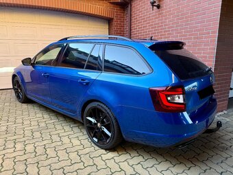ŠKODA OCTAVIA RS 245 180kW DSG 2019 - 4