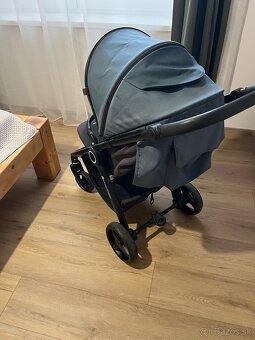 Predam sportovy kocik Petite&Mars - 4