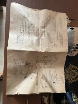 Retro šijací stroj MINERVA - - 4