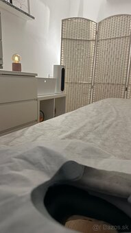 masážneho kabinetu v zabehnutom salóne - 4