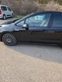 Wolkswagen Golf Sportvan - 4