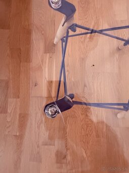 Jedalensky stol + 4 stolicky - 4