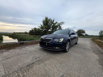 ŠKODA SUPERB 2FL COMBI L&K 2.0TDI DSG - 4