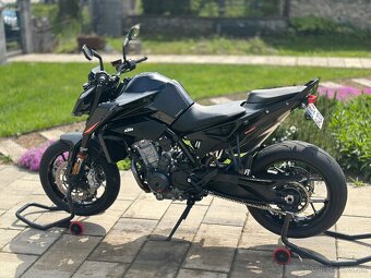 KTM 890 Duke L Black Edition - 4
