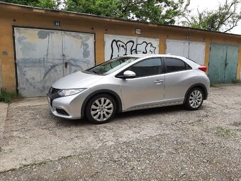 Honda civic 1.8 i executive - 4