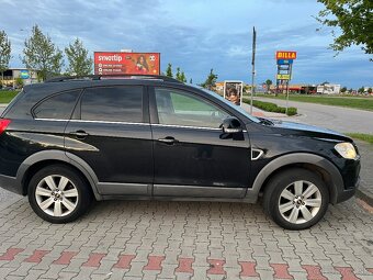 Chevrolet Captiva LT - 4