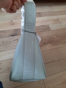 Calvin Klein kabelka - 4