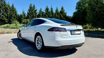 Tesla Model S 85D DualMotor - 4