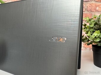 Acer Aspire\i3 6100U\8GB\SSD\Intel HD 520 - 4