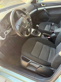Skoda Octavia 2 FL 1.9TDI vybava Ambient - 4