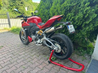 DUCATI STREETFIGHTER V2 S - 4