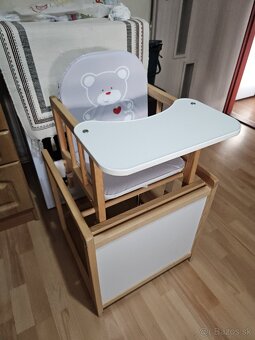 Detská jedálenská stolička - 4