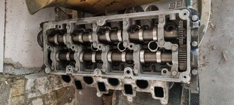 Motor škoda 1.6 tdi - 4