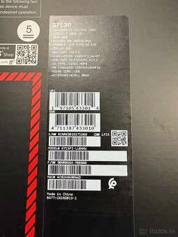 Asus Rog Strix G713P - 4