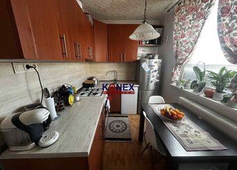 Pekný 3-izbový byt VRANOV NAD TOPĽOU - 4