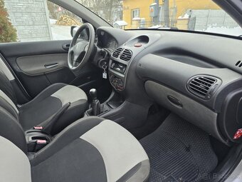 Predám peugeot - 4