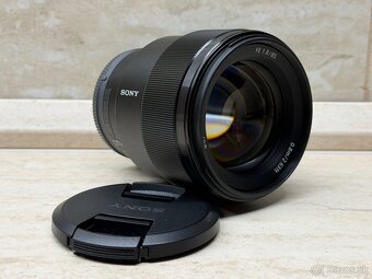 Sony FE 85mm f/1.8 Sony E-mount - 4
