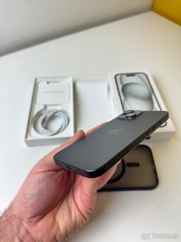Predam vymenim Iphone 15 128GB Black - 4