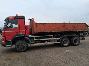 VOLVO FM Hákový nosič kontajnerov 6x6 - 4