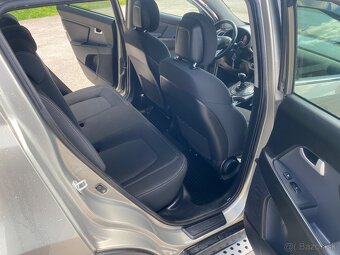 KIA Sportage - 4